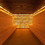Gold Palace *