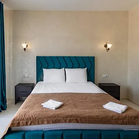 Gold Palace Hotel