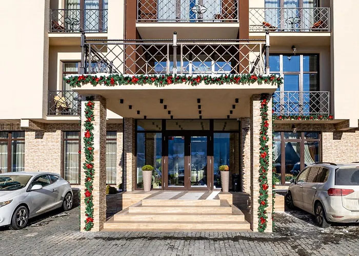 Gold Palace Hotel *