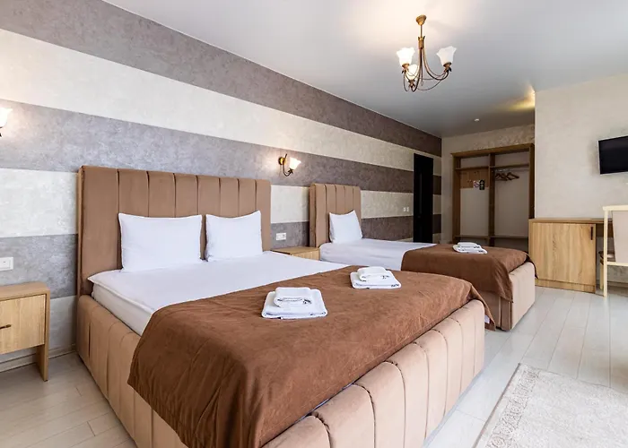 Hotel Gold Palace *