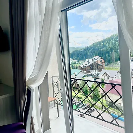 Hotel Gold Palace