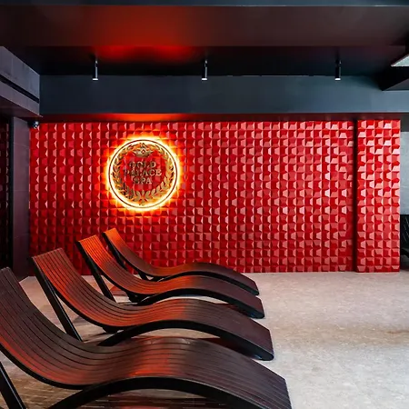 Gold Palace * Bukovel