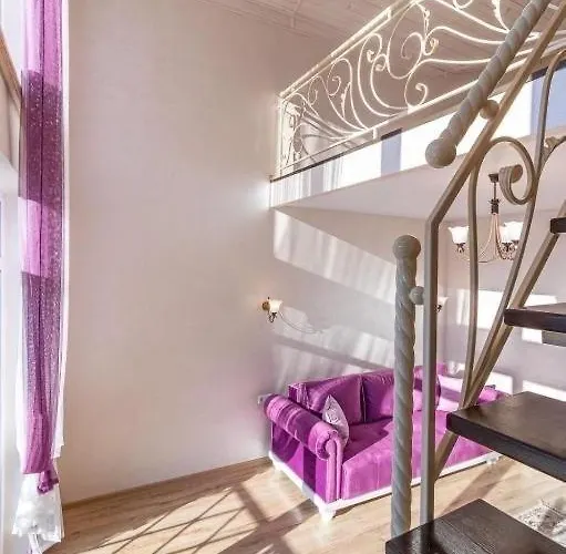 Hotel Gold Palace *