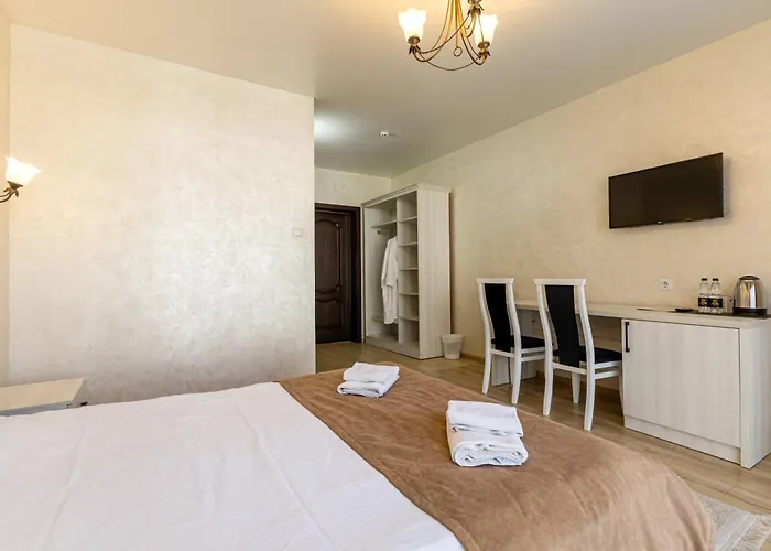 Gold Palace Hotel *